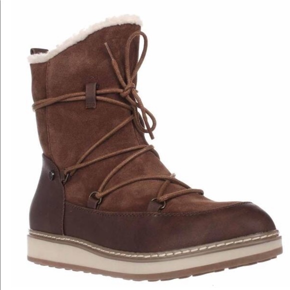 White Mountain Shoes - NWOT White Mountain Topaz Winter Boots